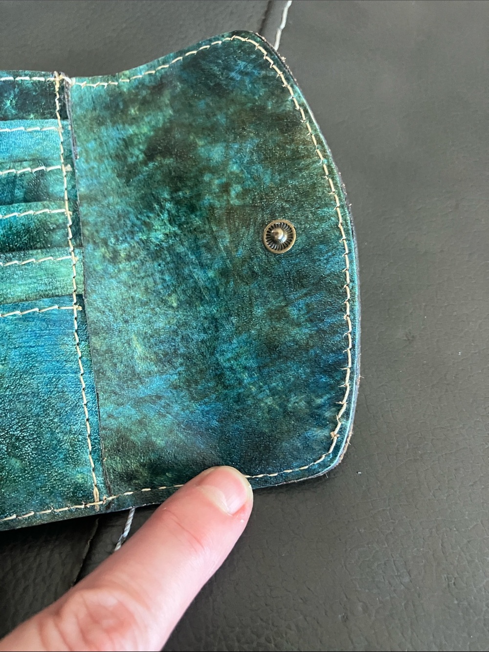 Patricia Nash Reiti Wallet RFID Tooled Italian Leather Floral Embossed Turquoise - Picture 6 of 8